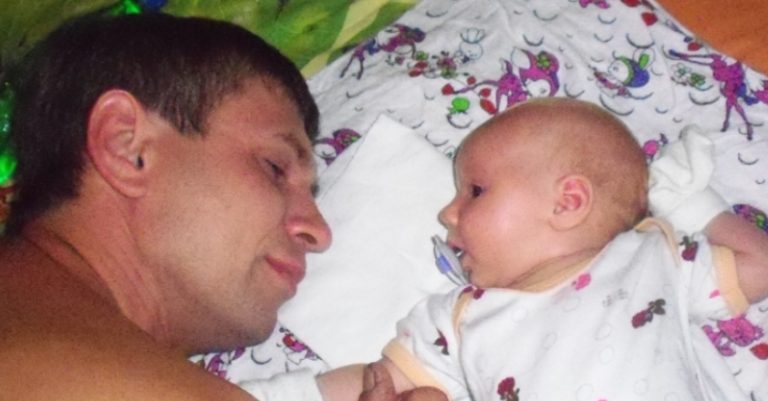 Незважаючи на погрози чоловіка, я завагітніла, і Юрко полюбив дитину, як не дивно. Тут я завагітніла знову, але цього разу чоловік мене не пробачив.