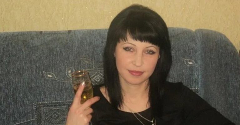 Коли свекруха вигнала мене з малюком із квартири. Я стояла і не знала, куди йти. З того дня минуло рівно п’ятнадцять років і свекруха зателефонувала мені.