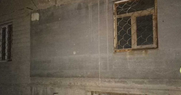 Послухавши Пропозицію Батька Кирила, Ірина Була В Подиві, Але В Мить Вона Прийняла Рішення І Пішла В Будинок Ко Ханого.