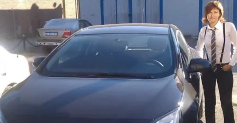 Мама попросила мені купити їй машину, а коли я сказала, що не зможу впоратися з кредитом, вона взяла та поставила хрест на мене із сім’єю.