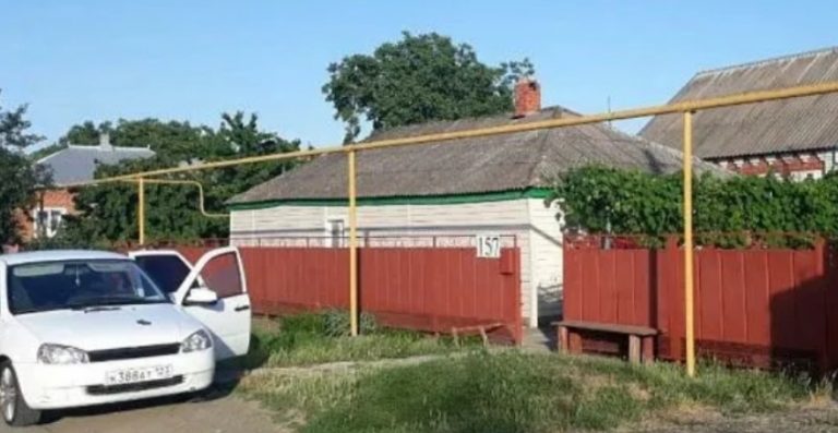 Я погодилася прийняти у себе вдома зовицю, але одного разу почула її розмову зі свекрухою. Мій світ перекинувся в одну мить.