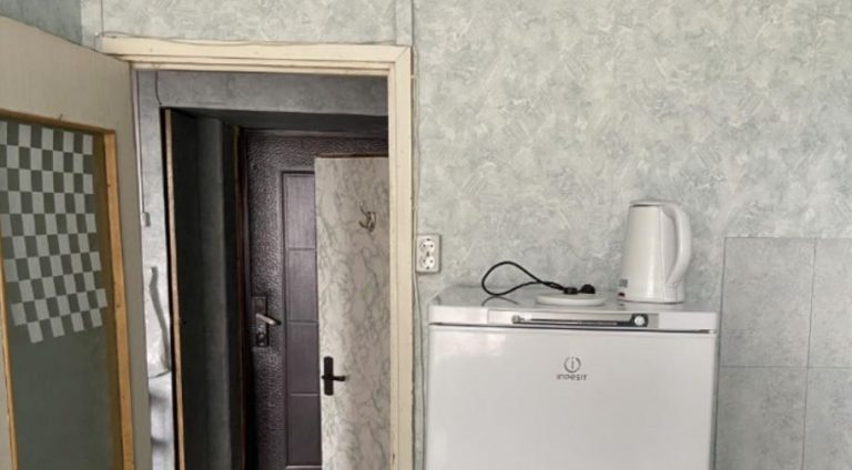 Чоловік зажадав, щоб я накрила стіл до приїзду його друзів, а я обіцяла відвідати батьків. Цей випадок і поставив кінець нашому шлюбу.