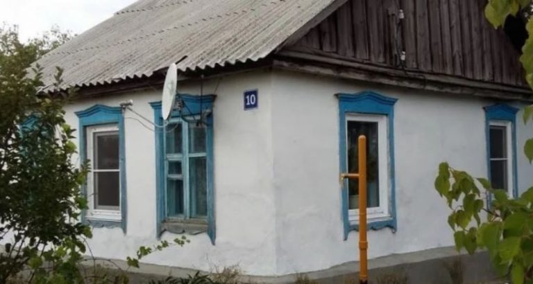 »Та ти хоч знаєш хто батько дитини?» — Надія Володимирівна увійшла до будинку, і явно не була готова почути про що була сварkа дочки з онукою.