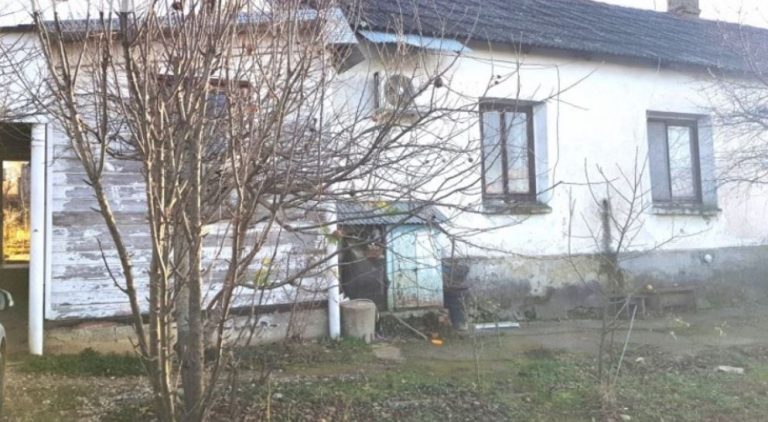 Коли ми дізналися, що дід залишив свій старий будинок мені, чоловік запропонував продати його та купити квартиру. Я відмовила, адже у мене була вагома причина