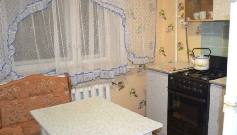 Чоловік обожнює своїх батьків і сестру, і під час будь-якого конфлікту винна виявляюсь завжди я. А днями.