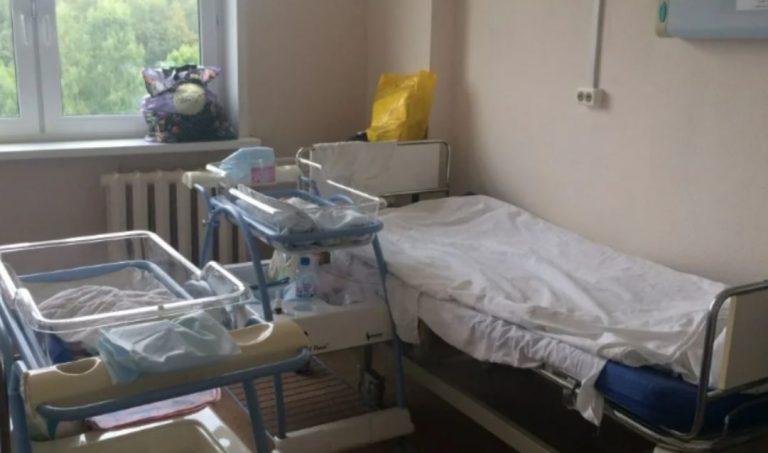 Якось я знепритомніла, і мене госnіталізували. Я пам’ятаю, розплющила очі, поряд сидів задоволений чоловік, а ліkар мене привітав. Коли ми залишилися з Пашею одні, я почала кидати в нього предмети