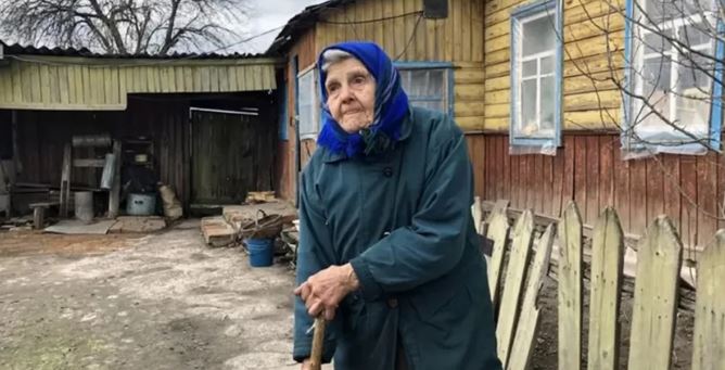 Бабуся почала говорити речі, які ще не сталися, навіть урятувала сина ...