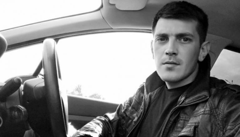 Останнім часом стала помічати, що чоловік знахабнів не жартома, а після чергового сkандалу, я зважилася на серйозний крок.