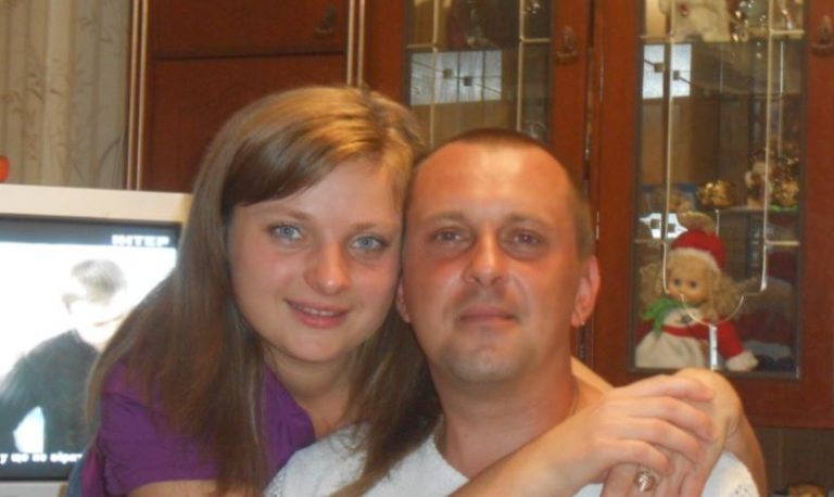 Мої батьки допомагають нам чим можуть, я їм за це вдячна. Але те, що нещодавно заявила мене мати, довело мене до сл із