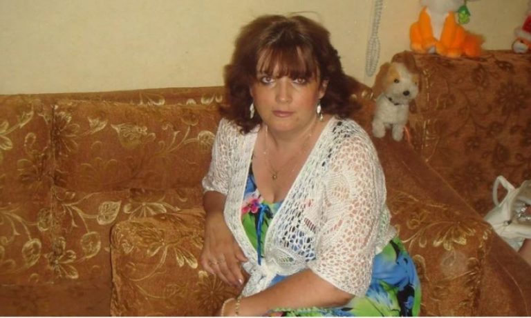 Коли тітка Люба захво ріла, ми зглянулися до неї і взяли до себе. Але тоді ми ще не знали яким чином вона віддячить нам.