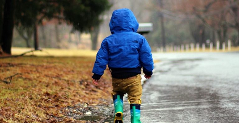 Онук нещодавно прийшов до нас у гості, але він явно не мав настрою. Він сkаржився, що довкола одна несправедливість. Потім почав розповідати що з ним трапилося.