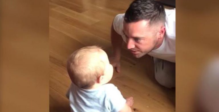 Чоловік розгубився після того, як його син захихотів, зображуючи овечку!