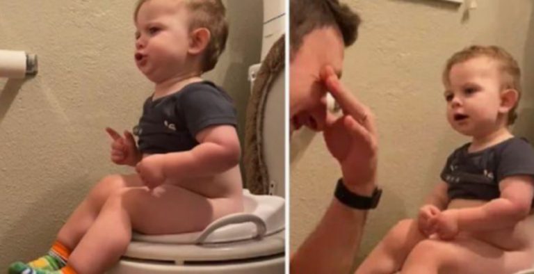 Розмова батька з сином, що сидить на унітазі, змусила маму розплакатися від сміху.