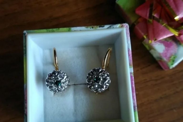 Коли Алла стала переконувати Ліду в тому, що чоловік їй зрад жує, та справді почала сумніватися. Але незабаром на неї чекав сюрприз.