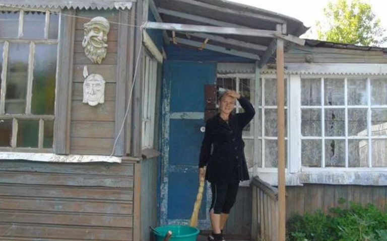 Петро овдовів у віці 63 років, і йому ставало дедалі важче жити на самоті. Тоді сусід вирішив познайомити його із Василиною.