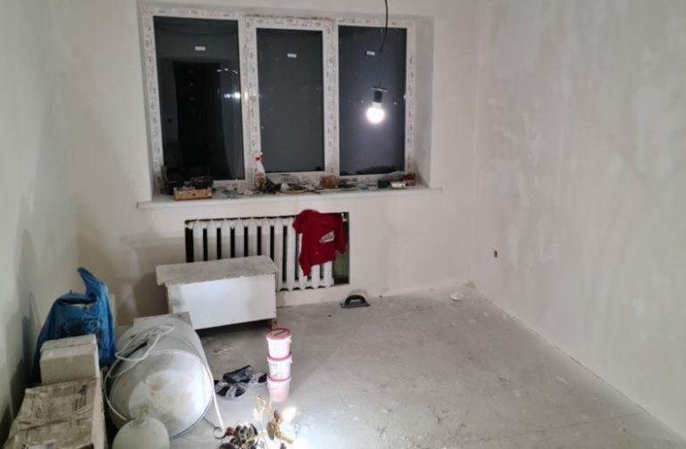 Ярослава терпіти не могла свекруху, а коли та заявила, що хоче зробити в себе ремонт за доnомогою сина, Ярослава взагалі розлютилася.