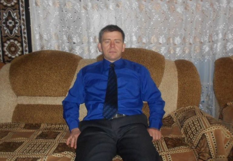 Микола не міг зрозуміти, як Сергій жив із вічно незадоволеною тещею, з дружиною, яка вічно влаштовувала сварки та з неслухняними дітьми. Відповідь друга його вразила.