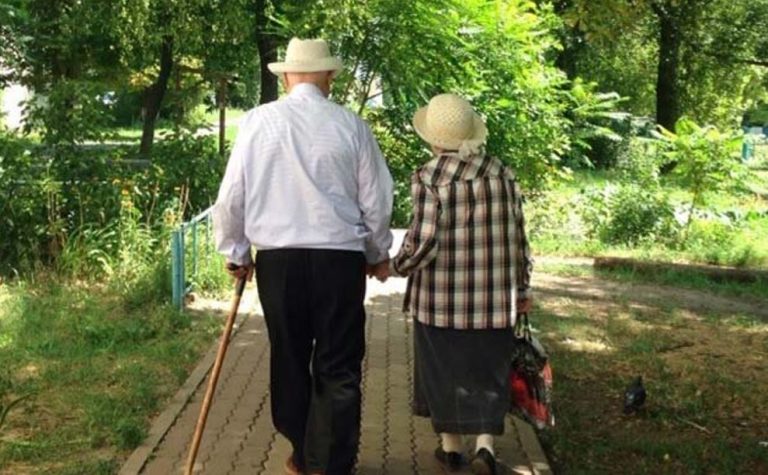 Марія у свої 53 роки зустріла нове кохання і життя її почало процвітати. Однак усе різко змінилося, коли про це довідалися її діти.