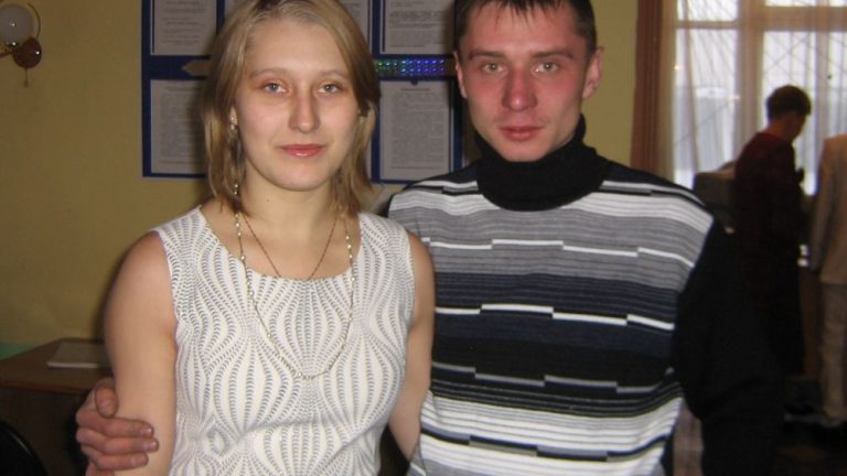 Коли син заявив мені, що хоче знову зійтись зі своєю kолишньою дружиною, мене кинула у піт. Але, як виявилось, найгірше було ще попереду.