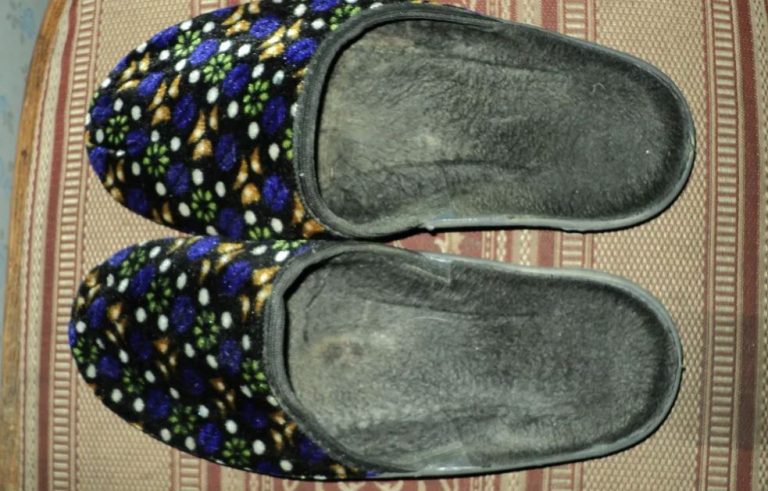 Хоча свекруха мала двох доньок, вона вирішила, що саме я повинна подбати про неї. Але такого терпіти я не мала наміру.