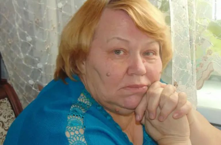 Ірина Антонівна виростила дітей сама, і навіть зуміла взяти квартиру в іпотеку, коли син одружився. Але невістка не оцінила її старання.