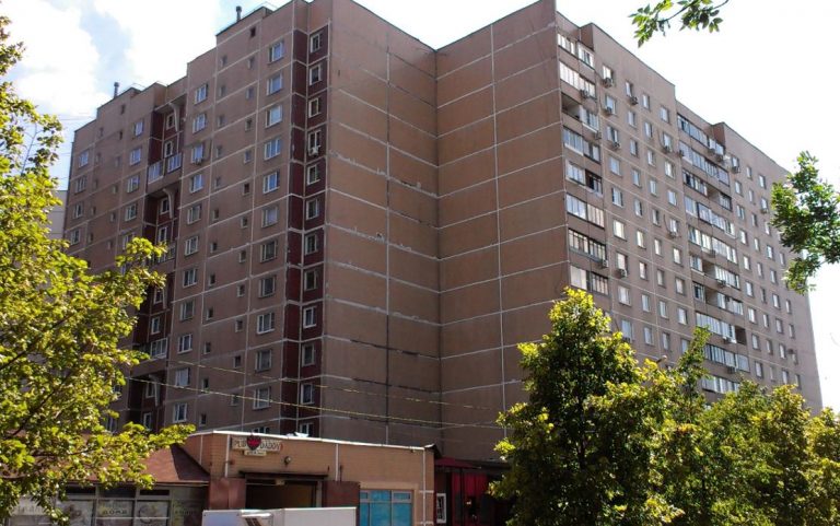 Мати Івана, ще не будучи моєю свекрухою, вже була спантеличена майбутнім моєї квартири. А після весілля я дізналася її справжні наміри.