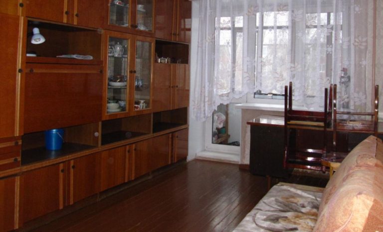 Я була співвласником у батьківській квартирі, коли у нас із чоловіком з’явилися фі нансові труднощі. Тут я поставила батьків перед вибором.