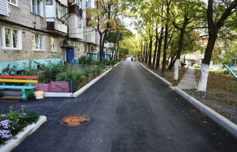 Прислухавшись до поради друга, Діма вирішив помиритися із дружиною. Але коли він вийшов надвір, не сподівався побачити там її.