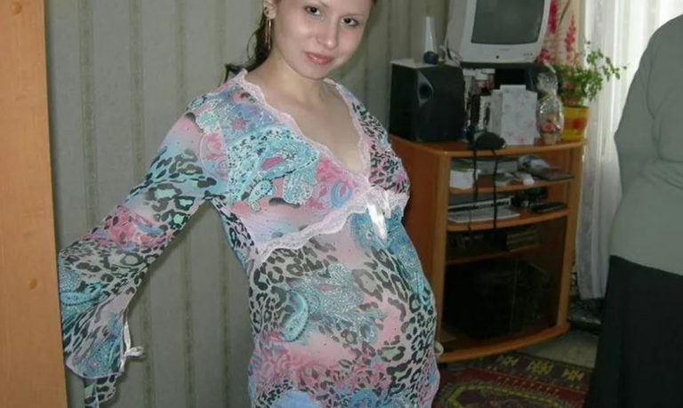 Наталя впустила доньку сестри пожити в її квартирі під час навчання. Але незабаром з’ясувалося, що та заваrітніла від свого хлопця.