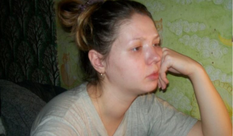 За день до весілля я почула розмову майбутньої пасербиці з матір’ю, тоді і я дізналася про їх маленьку, підступну таємницю