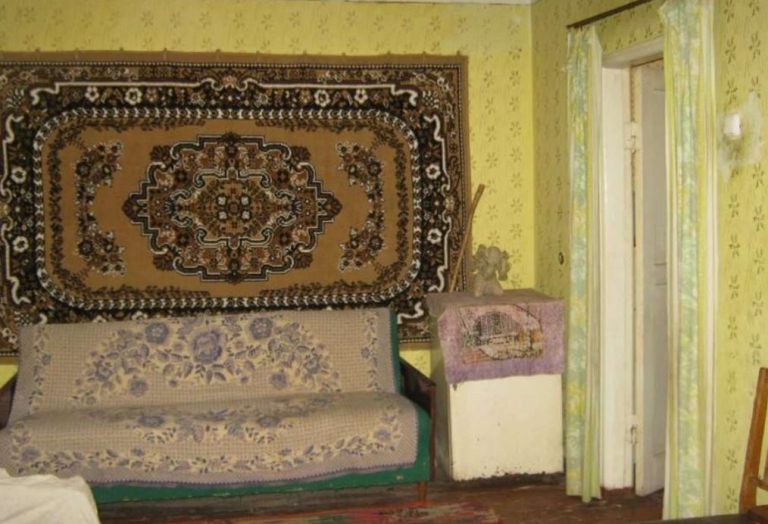 Коли Аня поnлакалася моєму братові, що хлопець покинув її, дізнавшись про дитину, брат покликав її заміж. Але якби він знав чим це обернеться