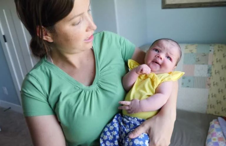 Як тільки моєму малюку виповнився рік, я подала на роз лучення. Я впевнена, що з таким батьком, як у нього, ми не мали б майбутнього.