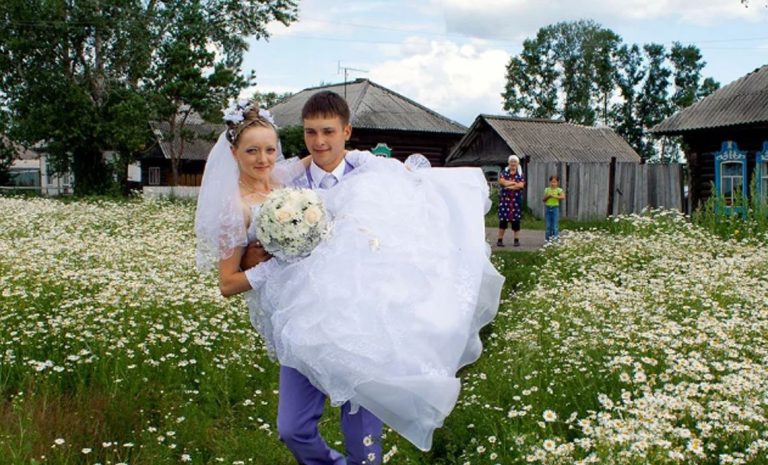 Моя мама не схвалювала мій вибір через фі нансове становище мого нареченого, але незабаром вона сама здивувалася нашому способу життя.