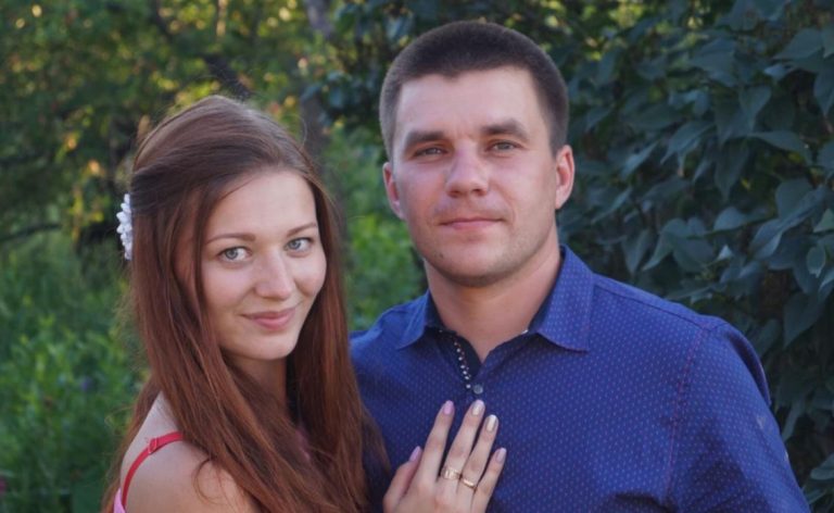 Андрій був приголомшений словами однокласника про те, що дружина Юлія зрад жує його. Але дружина сама виявила причину необґрунтованих звинувачень.