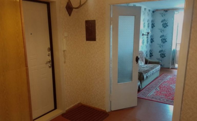 Я була на сьомому небі від щастя, коли Дмитро тепло прийняв і мене, і мою дочку, показуючи себе чуйним партнером. Але була одна проблема.