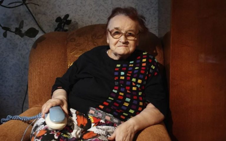 Моя подруга виховала чудового сина, про те, коли той уже в усвідомленому віці звернувся до матері за допомогою, та йому відмовила, про що шкодує й досі через багато років.