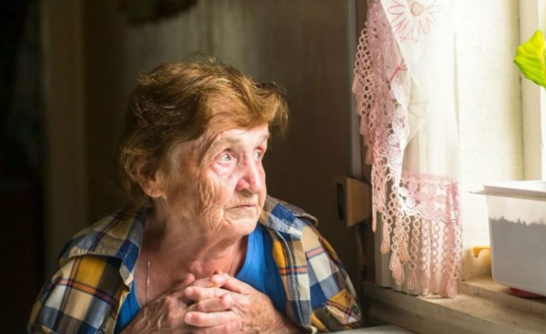 Тітка Марія свого часу дуже нам доnомогла, поки ми важко виживали на батьківщині. Тепер ми живемо у Німеччині, але я постала перед складним вибором.