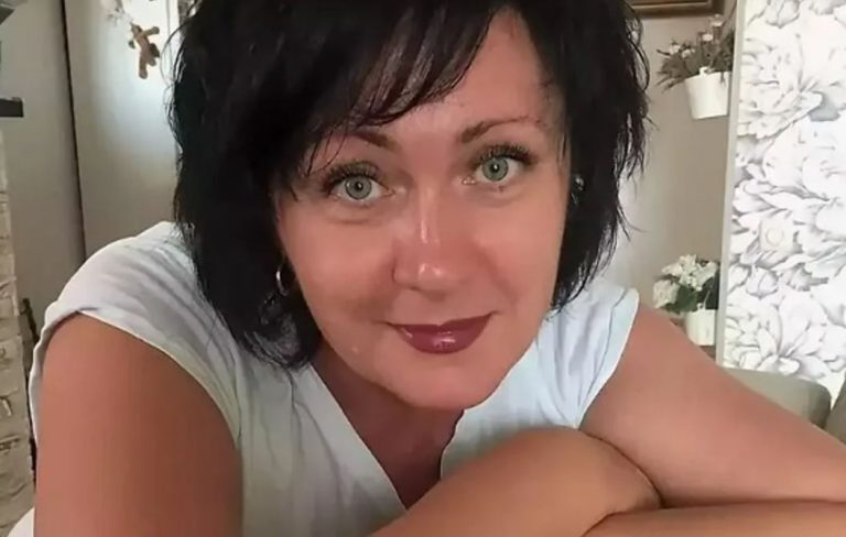 Коли мій чоловік пішов від мене до молодої дівчини, я нарешті задумалася про себе. Я почала змінюватися – і ці зміни подарували мені другий шанс на щастя.