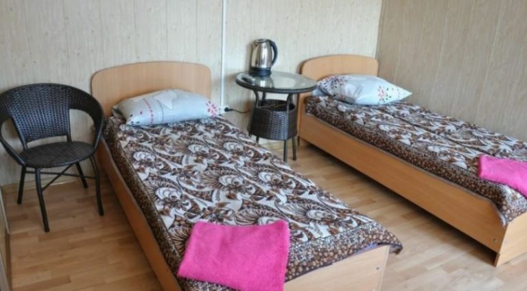 Після того, як чоловік пішов на той світ, чоловік подруги допомагав мені, чим міг. Але незабаром я помітила в нього дива.