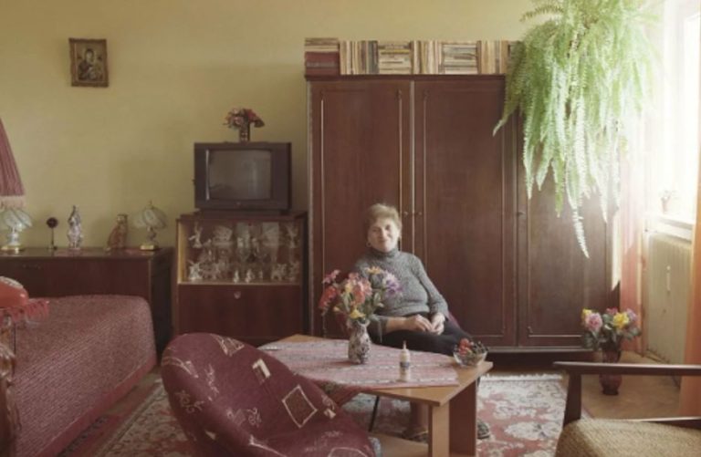 Квартира, яку я здавала в оренду, була єдиним джерелом мого прибутку. Але одного разу я дозволила синові та невістці пожити там – і зіткнулася з великими проблемами.