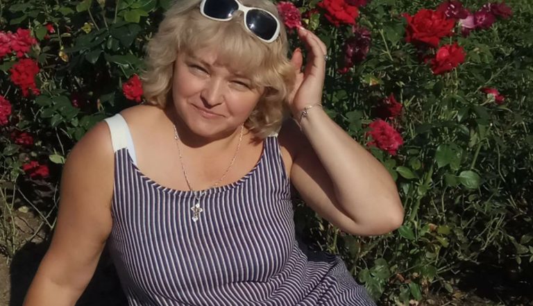 Ми з чоловіком вирішили більше не допомагати сім’ї свого сина. Те, що творить моя сватя, не входить у жодні рамки.