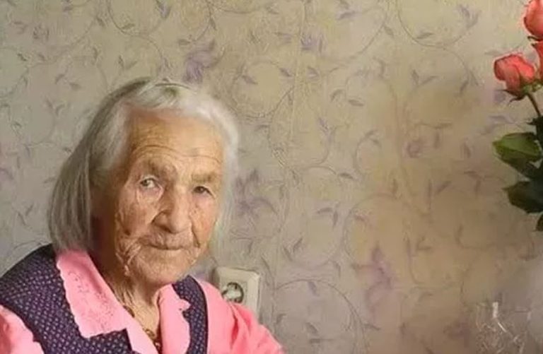 Щоб отримати фі нансову допомогу від своїх дітей, Раїса подала на них до су ду. Але незабаром виявилося, що ця дія лише збільшила прірву між ними.