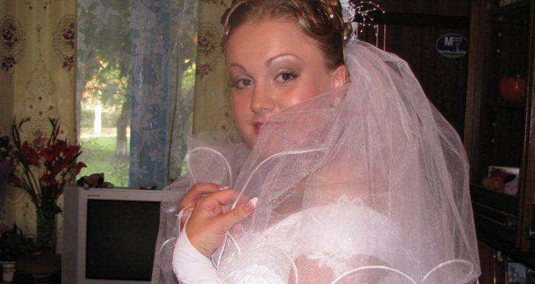 Коли Артур кинув дружину і пішов до її двоюрідної сестри, Марина прокляла їх обох. Але такого підсумку навіть сама не очікувала.