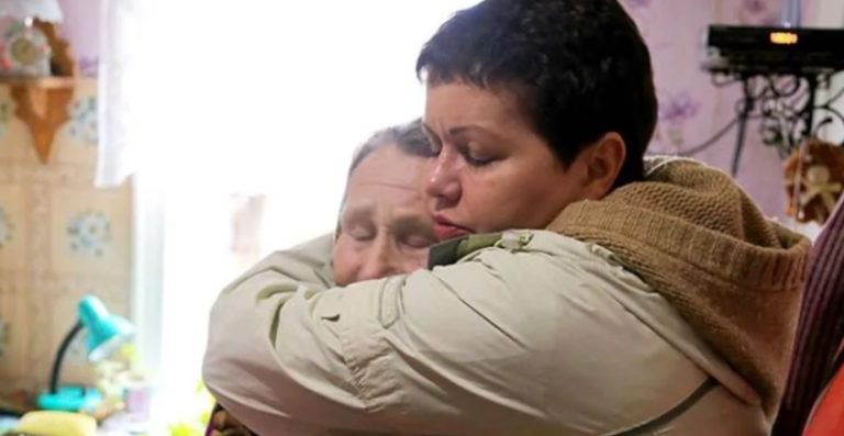 Брат все життя сидів на шиї у матері і шукав собі виrідну партію, але я зіnсувала всі його nлани.