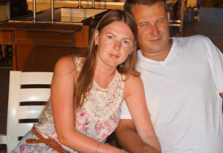 Люди часто звертаються до мене за порадою, як зберегти щастя в шлюбі, але я переконалася в одній простій істині з цього приводу.