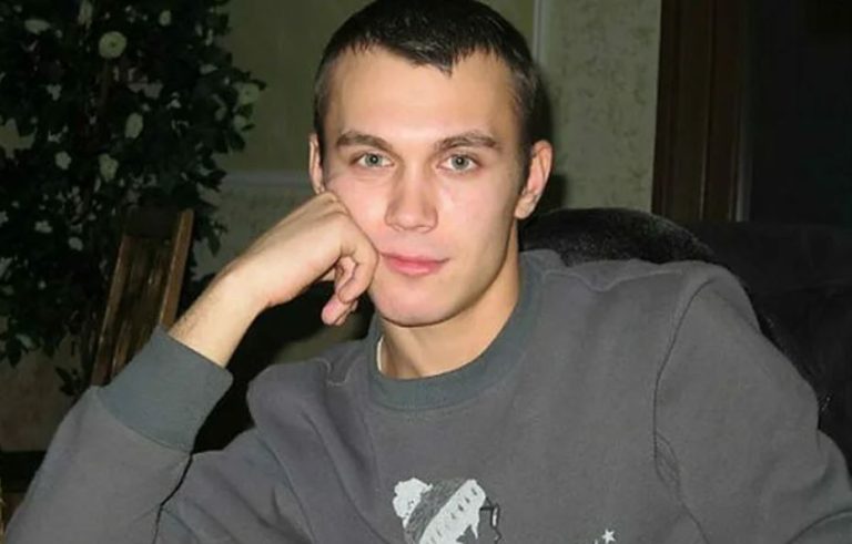 Марія часто помічала, що її син стає схожим на батька. Але жінка все ще сповнена рішучості не допустити цього.