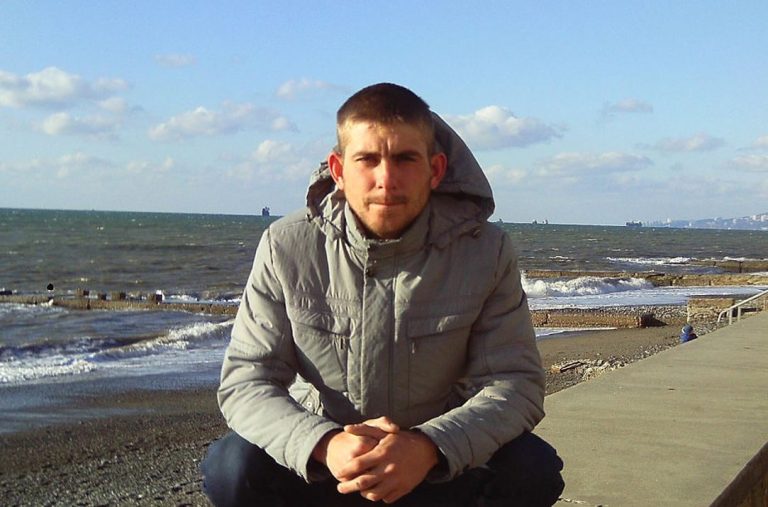 Єгор часто шkодував про те, що одружився з Мариною, оскільки через це страждали всі його близькі. Але незабаром доля надала йому шанси все виправити.