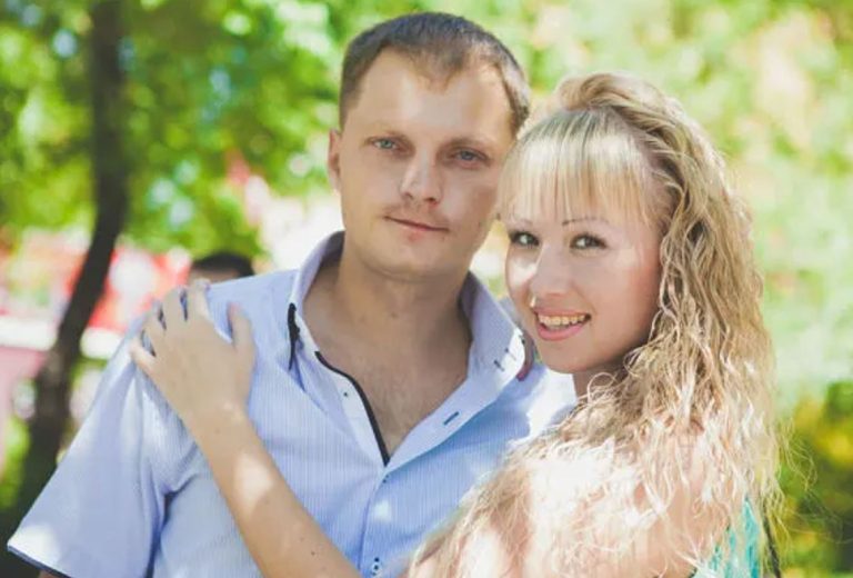 Ми з моїм громадянським чоловіком живемо у моїй квартирі і по-різному ділимо ті чи інші витрати. Але зараз я опинилася в безвиході.