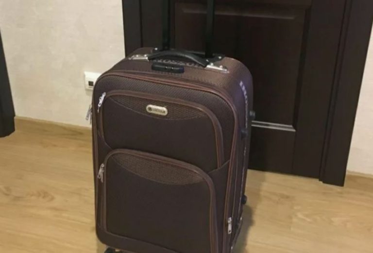 Якось мама заявила, що вона виконала всі свої зобов’язання – і пішла із сім’ї. З’явилася вона лише тоді, коли ми вже відбулися у житті.