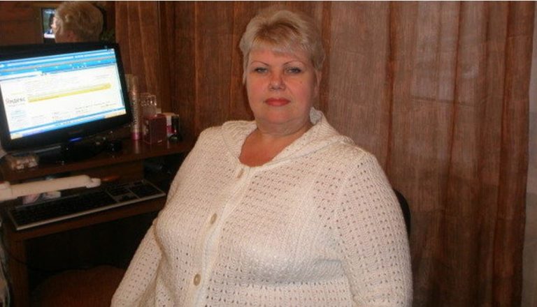Тетяна контролювала кожен аспект свого життя, включаючи поведінку членів сім’ї. Але на весіллі сина вона усвідомила, до чого привів цей постійний контроль.